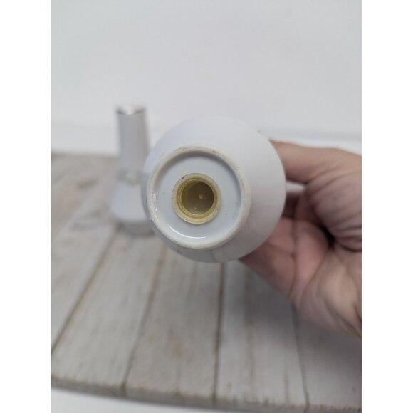 Sheffield China Japan Elegance Salt and Pepper Shaker 4 1/2" - Picture 4 of 9